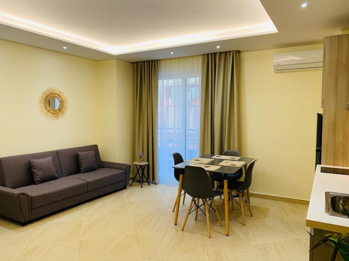 Elko Fa Golem Apartment Golem  Bagian luar foto