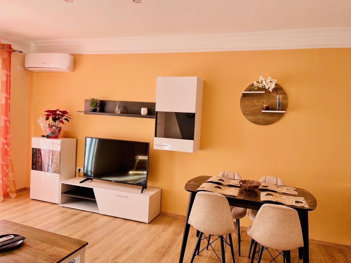 Elko Fa Golem Apartment Golem  Bagian luar foto
